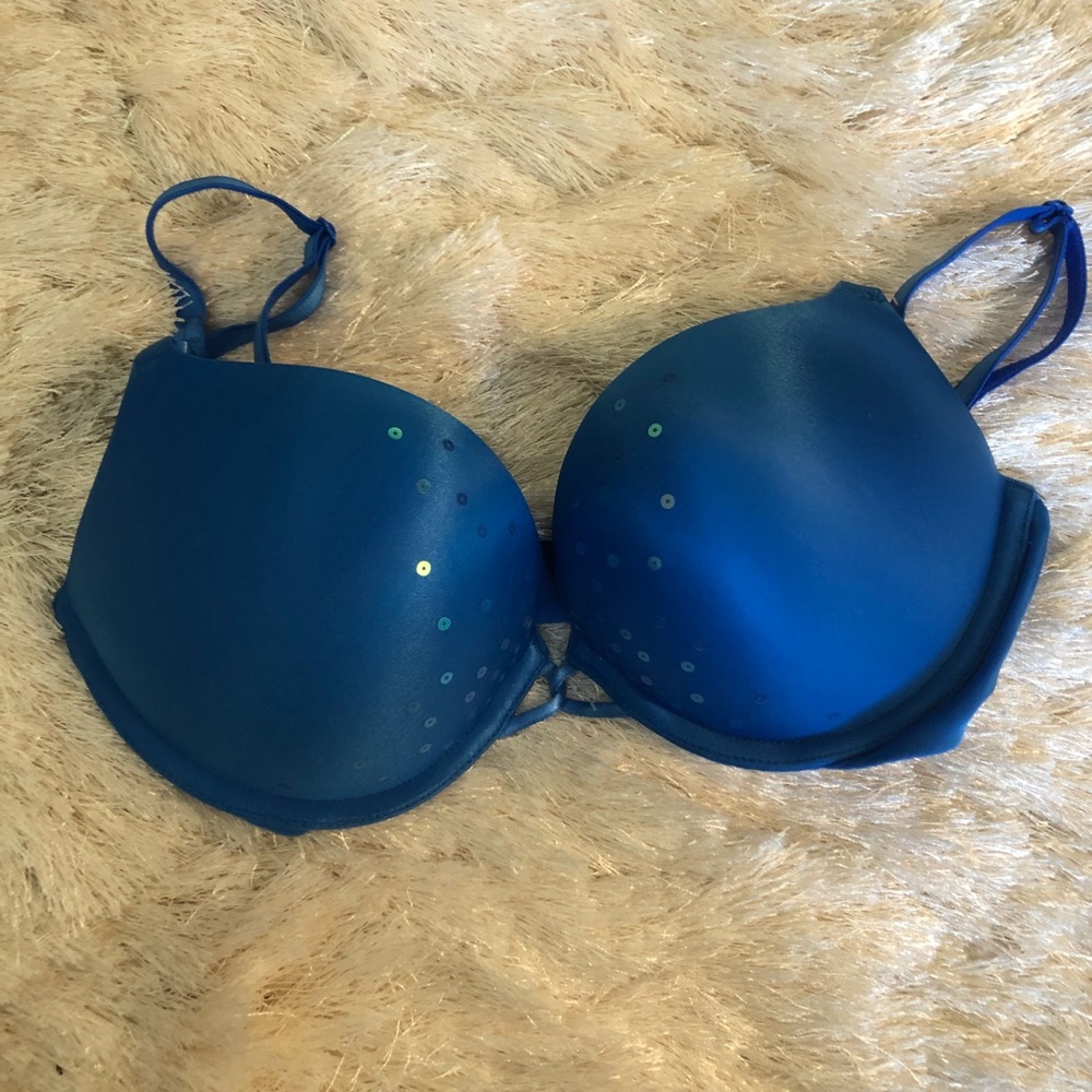 Victoria’s Secret Miraculous Push Up Bra
